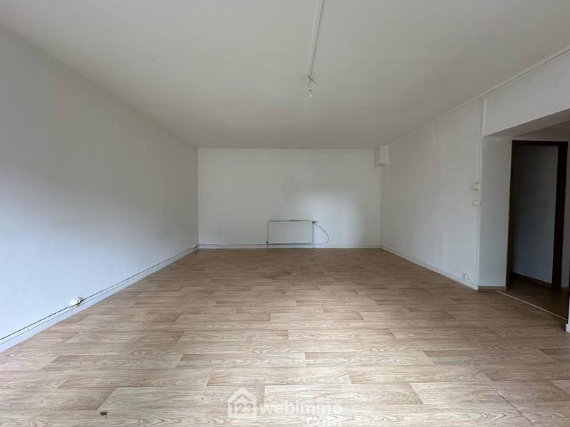 Maison - 306 m² - 13 pièces