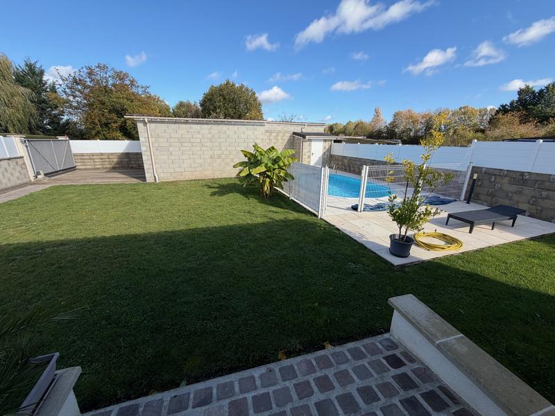 Maison - 120 m² - 5 pièces