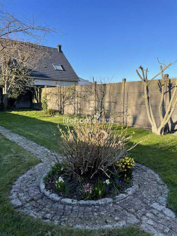 Maison - 151 m² - 7 pièces