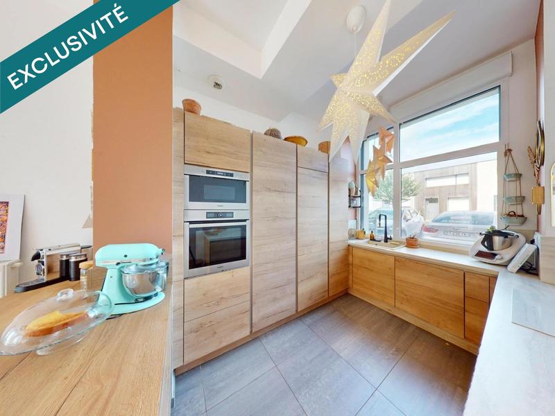 Maison - 110 m² - 5 pièces