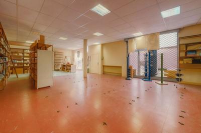 Local commercial - 210 m²