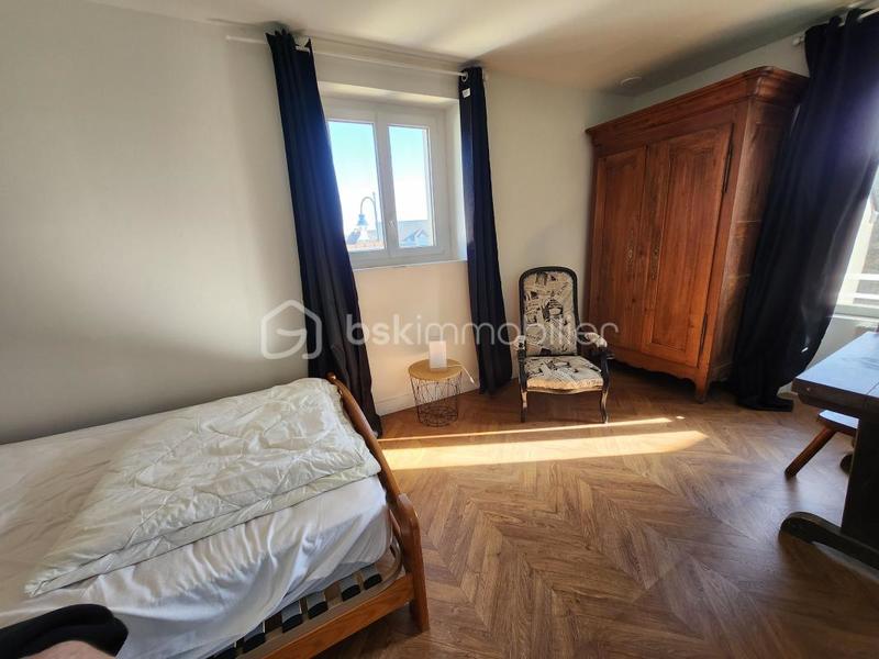 Appartement - 77 m² - 4 pièces