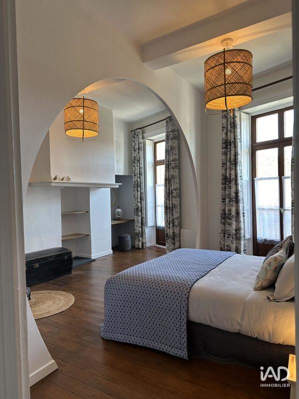 Local commercial - 483 m²