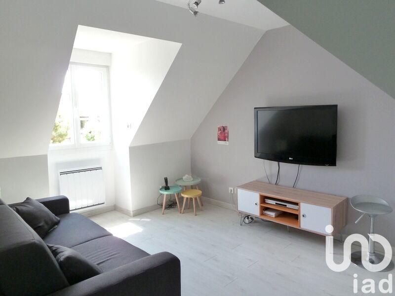 Maison - 220 m² - 10 pièces