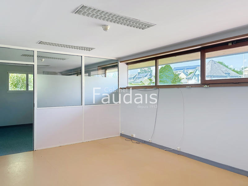 Immeuble - 1 100 m²