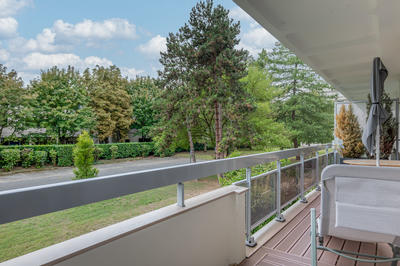 Appartement - 100 m² - 5 pièces