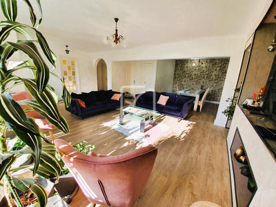 Maison - 145 m² - 7 pièces