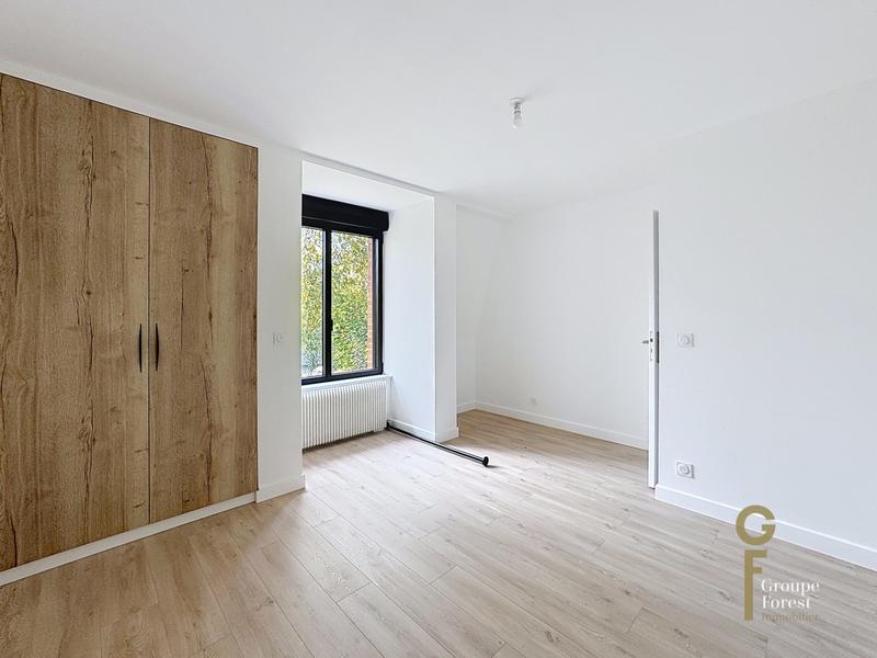 Maison - 193 m² - 5 pièces