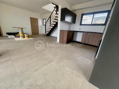 Villa - 110 m² - 5 pièces