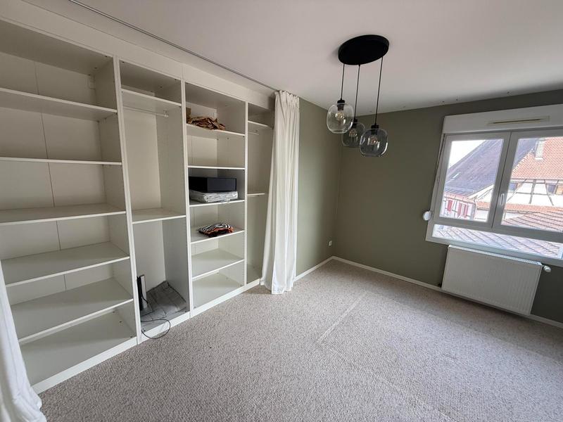 Appartement - 85 m² - 3 pièces