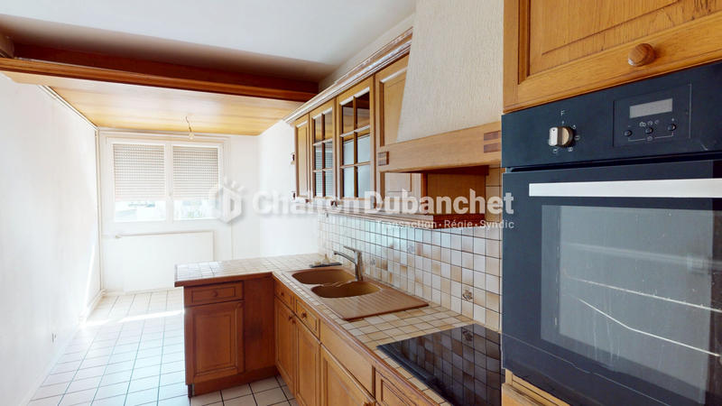 Appartement - 104 m² - 4 pièces