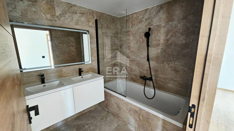 Appartement - 76 m² - 4 pièces