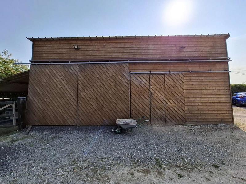 Maison - 215 m² - 12 pièces