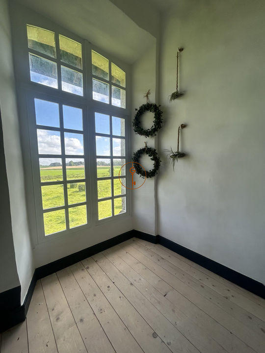 Manoir - 310 m² - 9 pièces