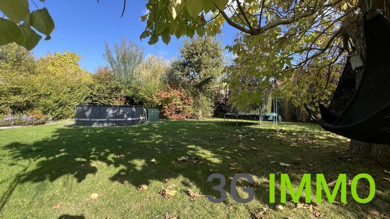 Maison traditionnelle - 170 m² - 7 pièces