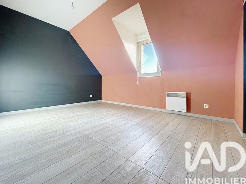 Maison - 99 m² - 5 pièces