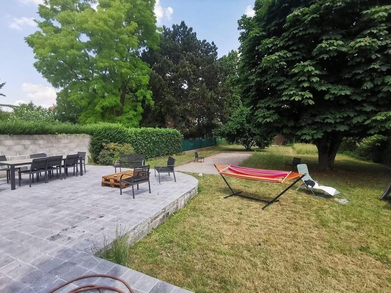 Appartement - 14 m² - 10 pièces