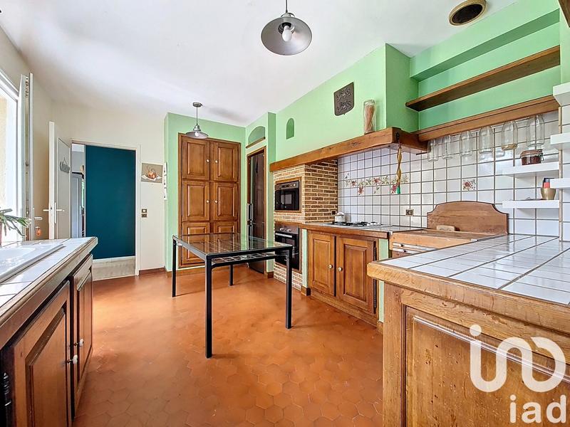 Maison - 244 m² - 10 pièces