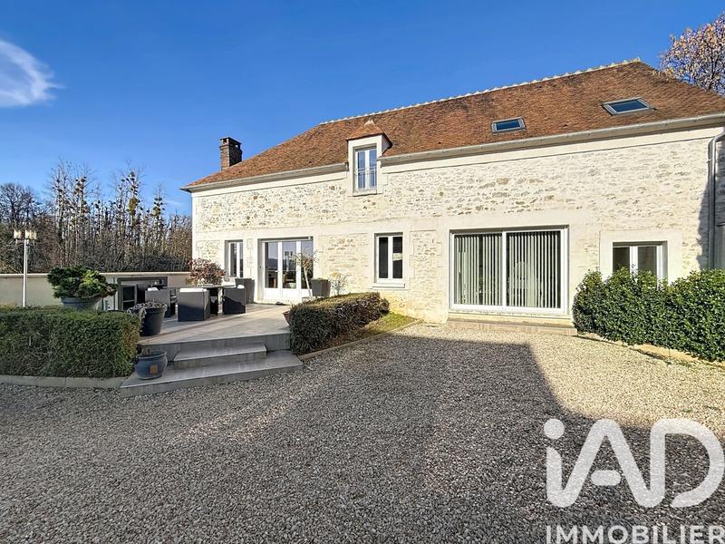 Maison de village - 185 m² - 6 pièces