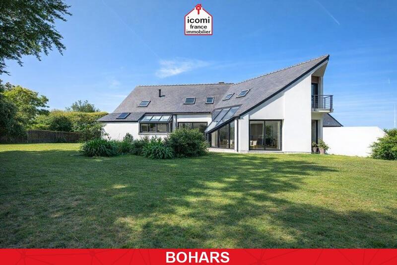 Maison - 200 m² - 6 pièces