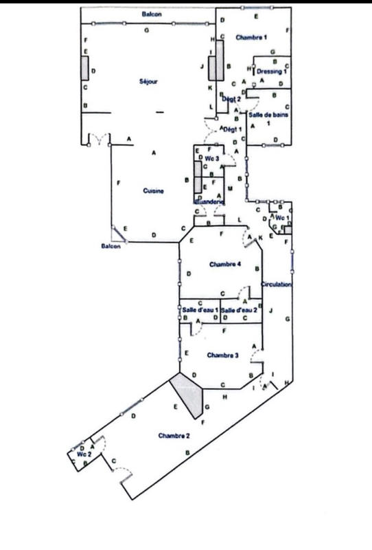 Appartement - 175 m² - 6 pièces