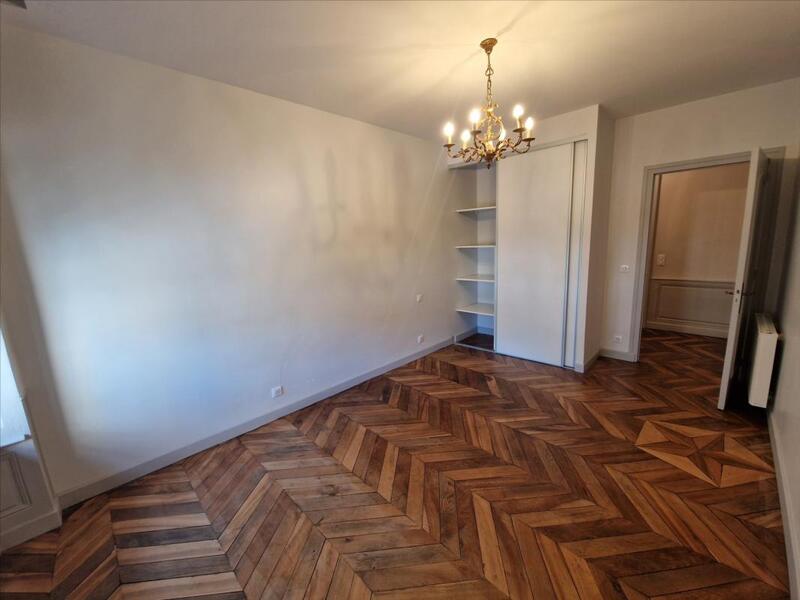 Appartement - 105 m² - 4 pièces