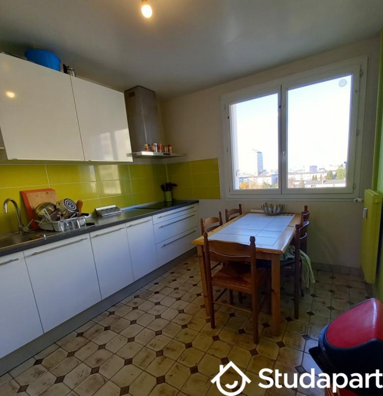 Chambre - 12 m² - 1 pièce