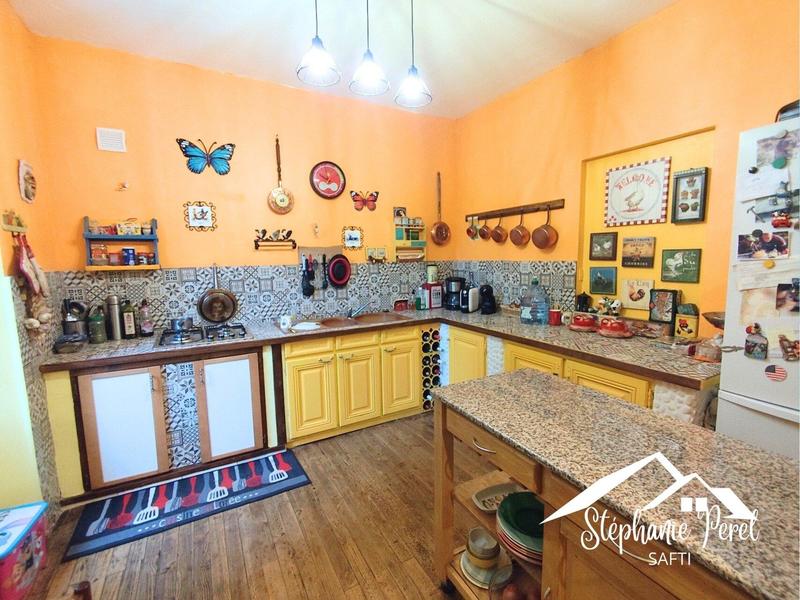 Maison - 108 m² - 5 pièces