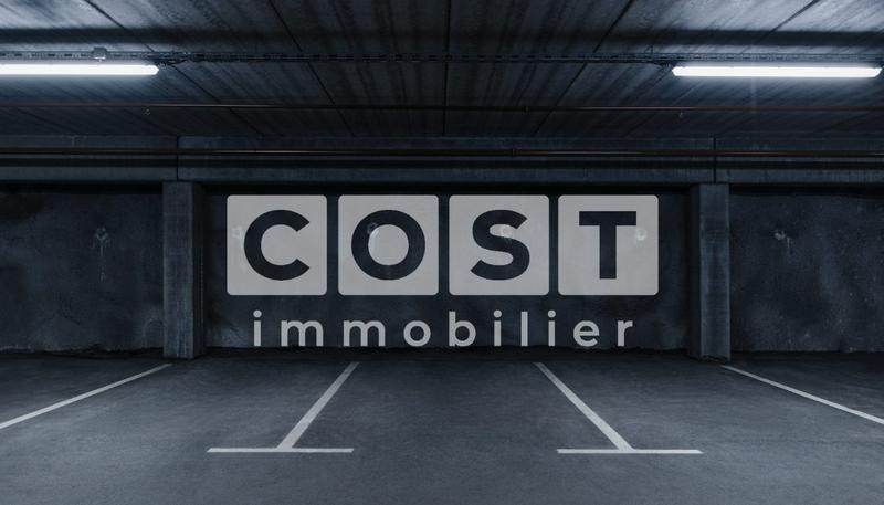 Parking / Garage - 11 m²