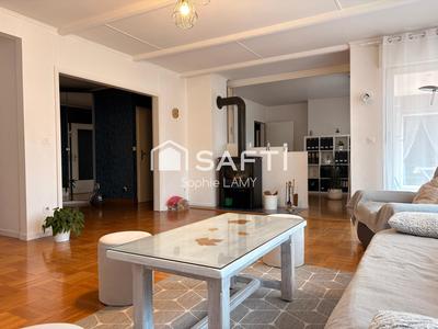 Maison - 130 m² - 6 pièces