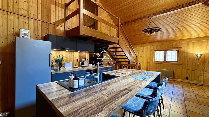 Châlet - 152 m² - 5 pièces