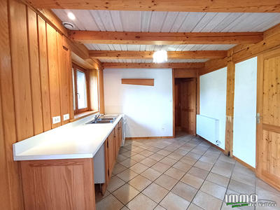 Maison - 104 m² - 6 pièces