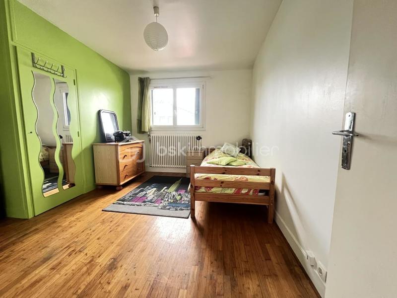 Maison - 143 m² - 7 pièces