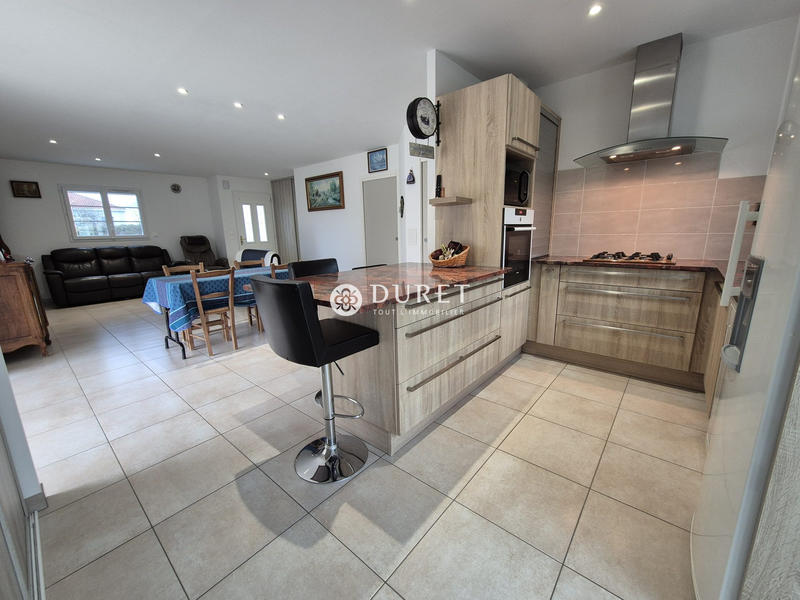 Maison - 147 m² - 5 pièces