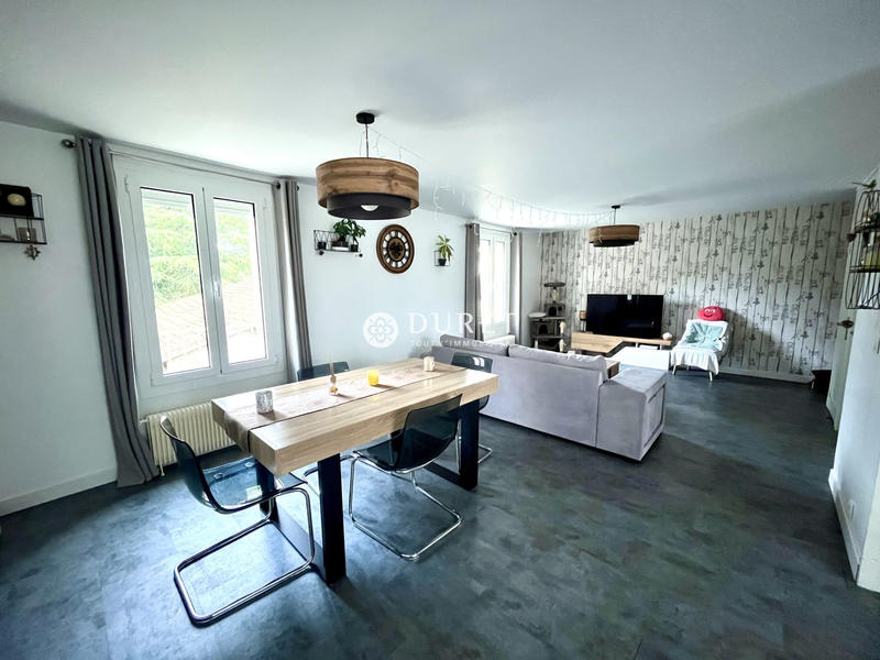 Appartement - 72 m² - 3 pièces