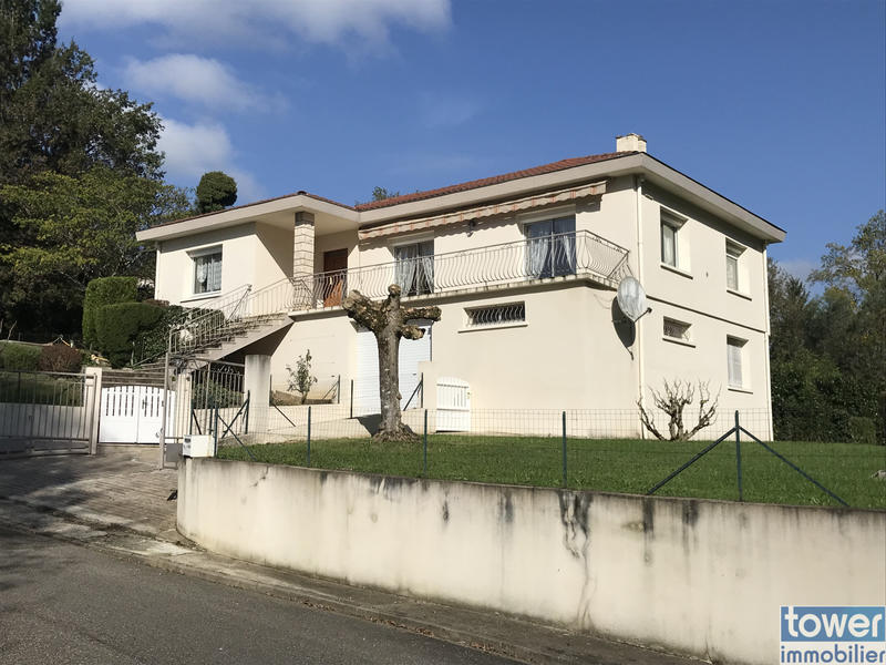 Maison - 125 m² - 5 pièces