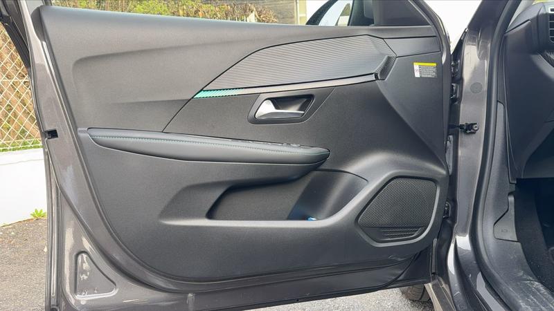 Peugeot 208 II 1.2 Puretech 100 Allure - Entretien constructeur