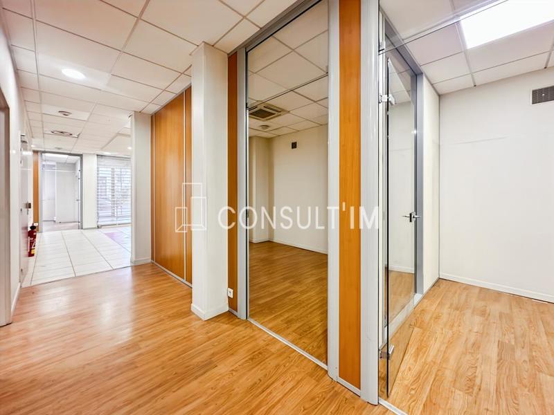 Bureau - 200 m²