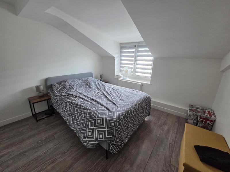 Maison - 215 m² - 10 pièces