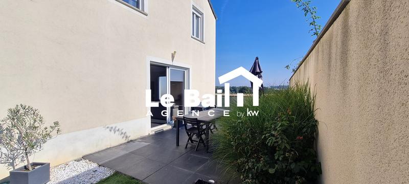 Maison - 105 m² - 5 pièces