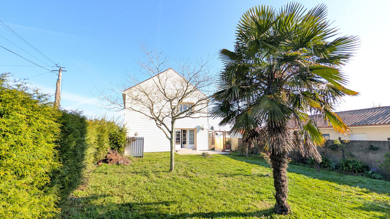 Maison - 131 m² - 6 pièces