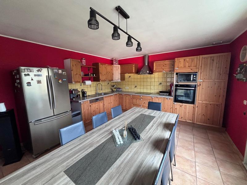 Maison - 139 m² - 6 pièces