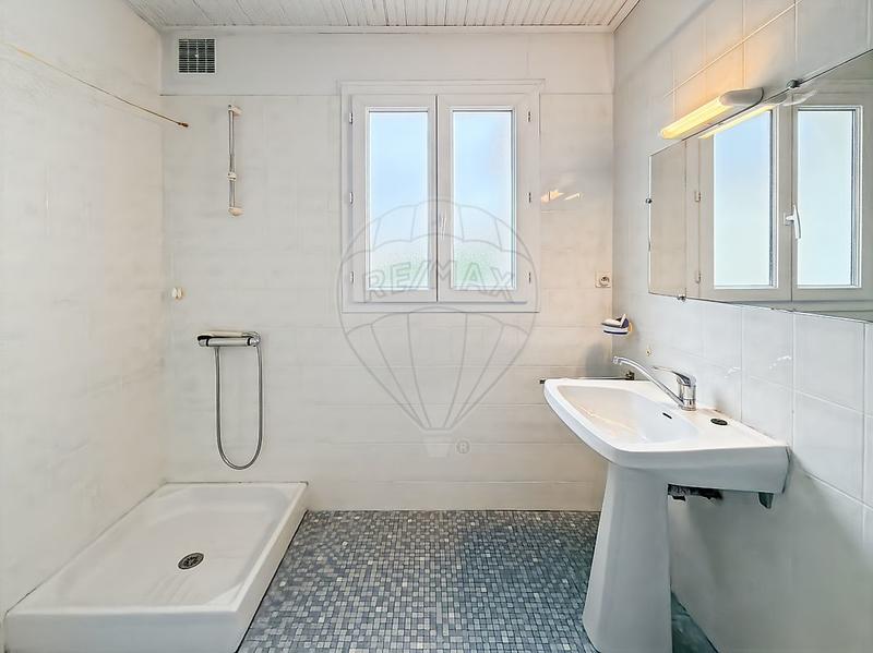 Maison - 111 m² - 4 pièces