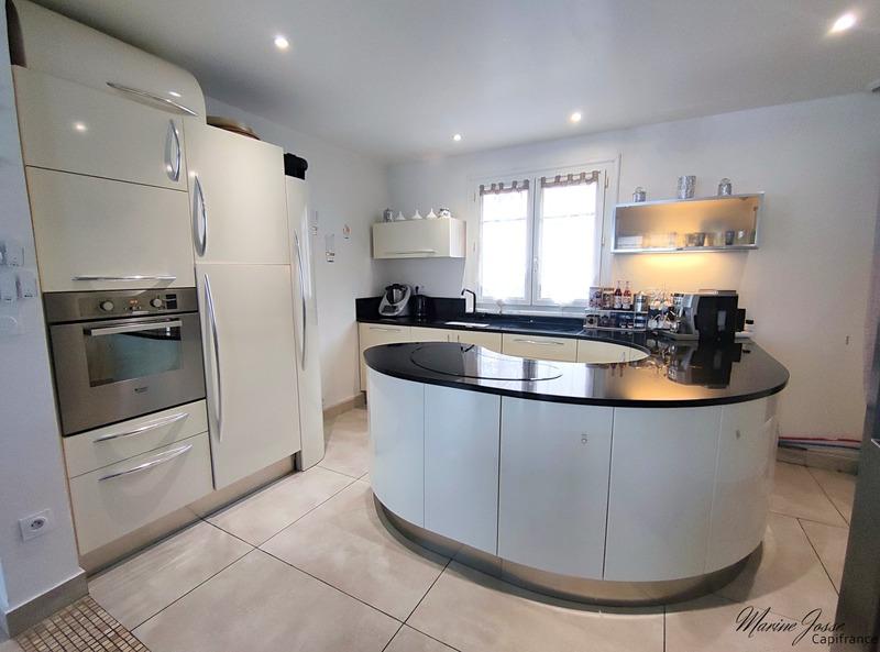 Maison - 114 m² - 4 pièces