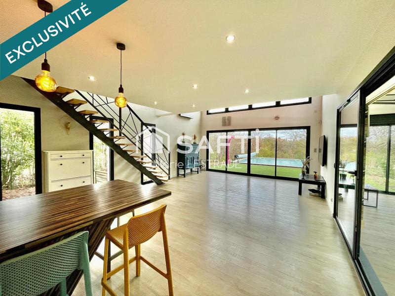 Maison - 150 m² - 5 pièces