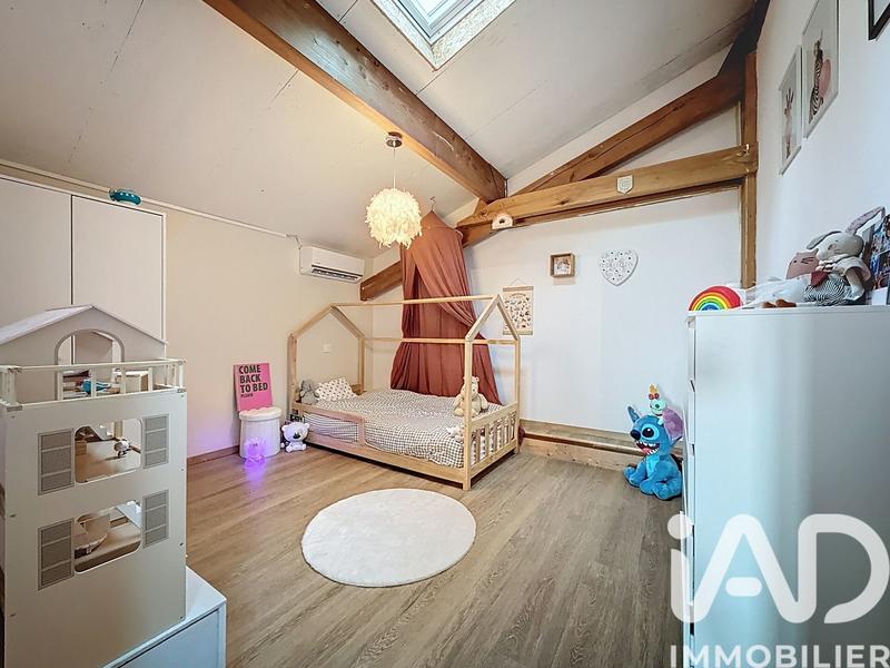 Maison - 196 m² - 8 pièces