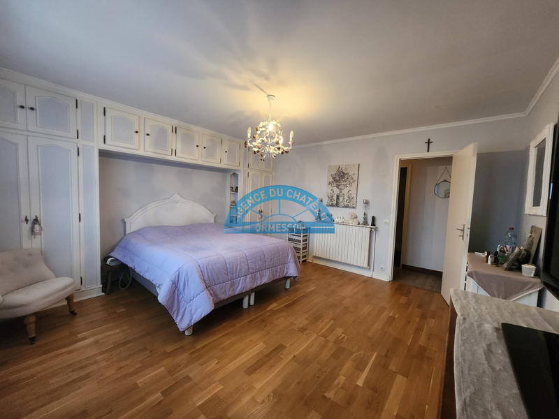 Maison - 140 m² - 6 pièces