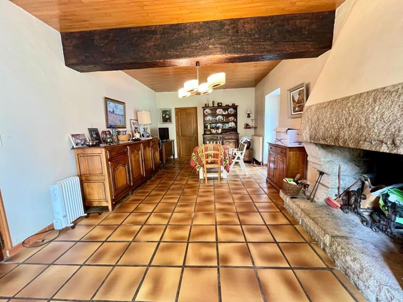 Maison - 122 m² - 5 pièces