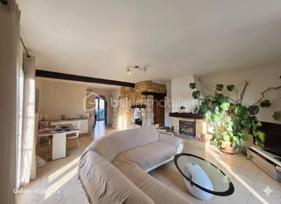 Entrepôt - 115 m² - 4 pièces