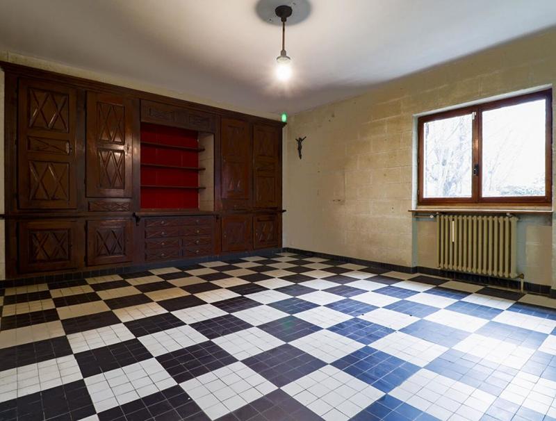 Maison - 298 m² - 9 pièces